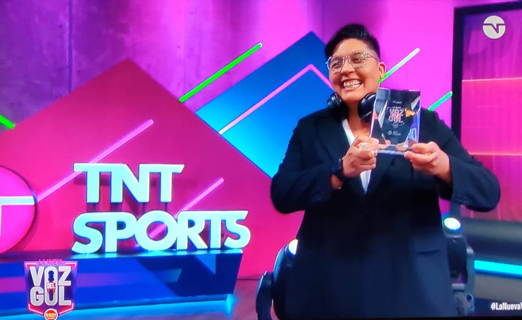 Copiapina Yoselín Fernández es “La Nueva Voz del Gol” de TNT Sport - Atacama Todo Deporte