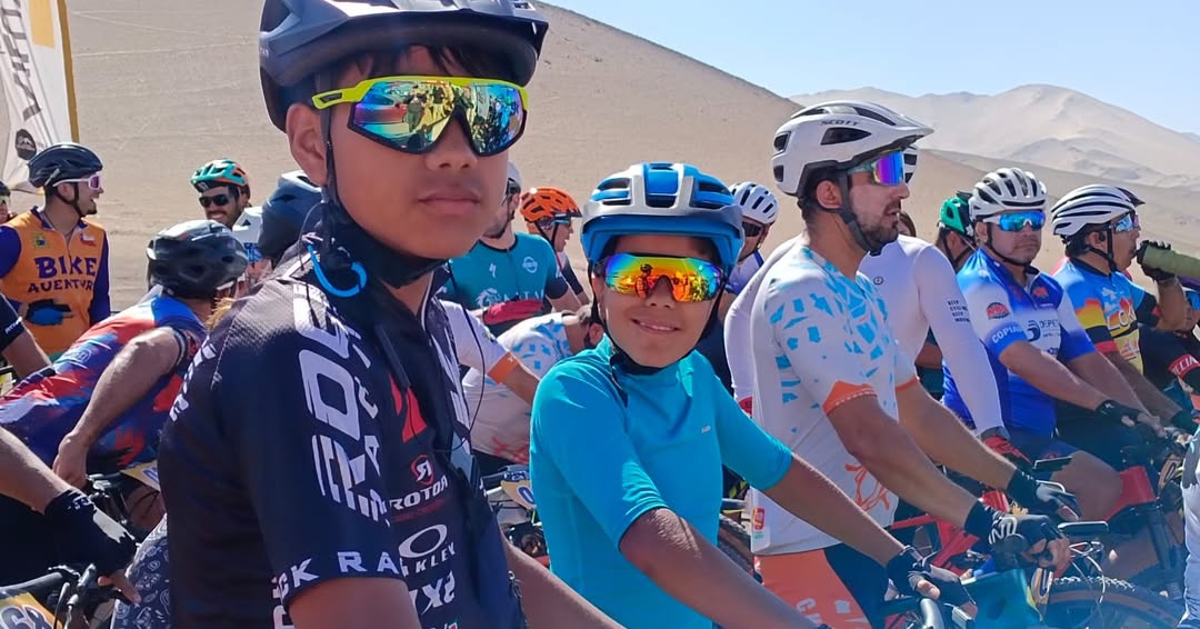 Más de 100 ciclistas desafiaron el desierto en la carrera “Sierra Lunares” en Copiapó