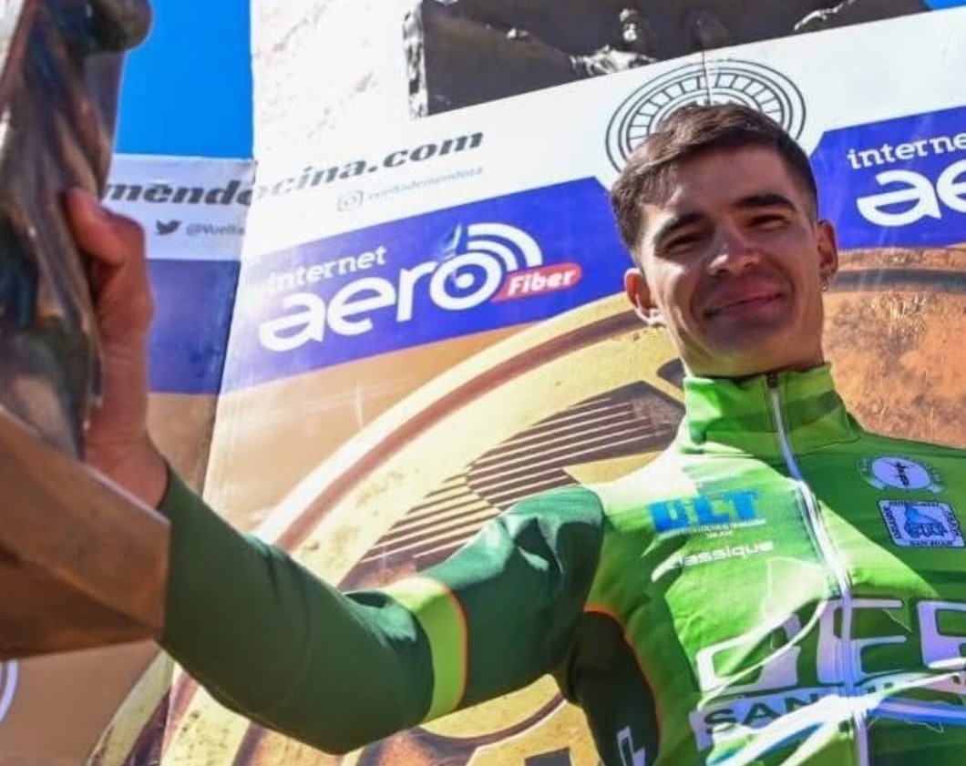 El Ciclista atacameño José Autrán conquista la etapa reina de la Vuelta de Mendoza en Argentina