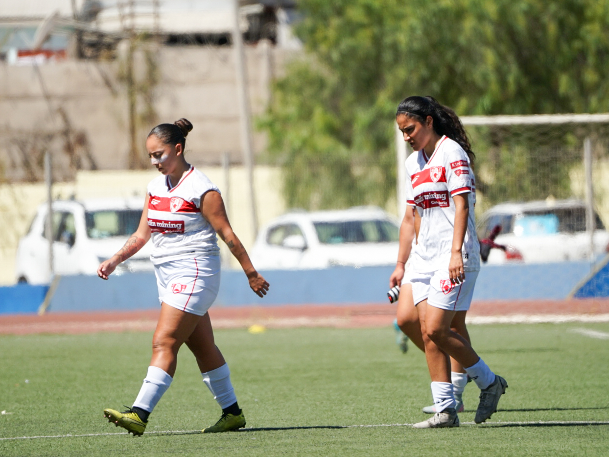 Duro estreno: Deportes Copiapó femenino cae ante La Serena en su debut en el Ascenso 2026