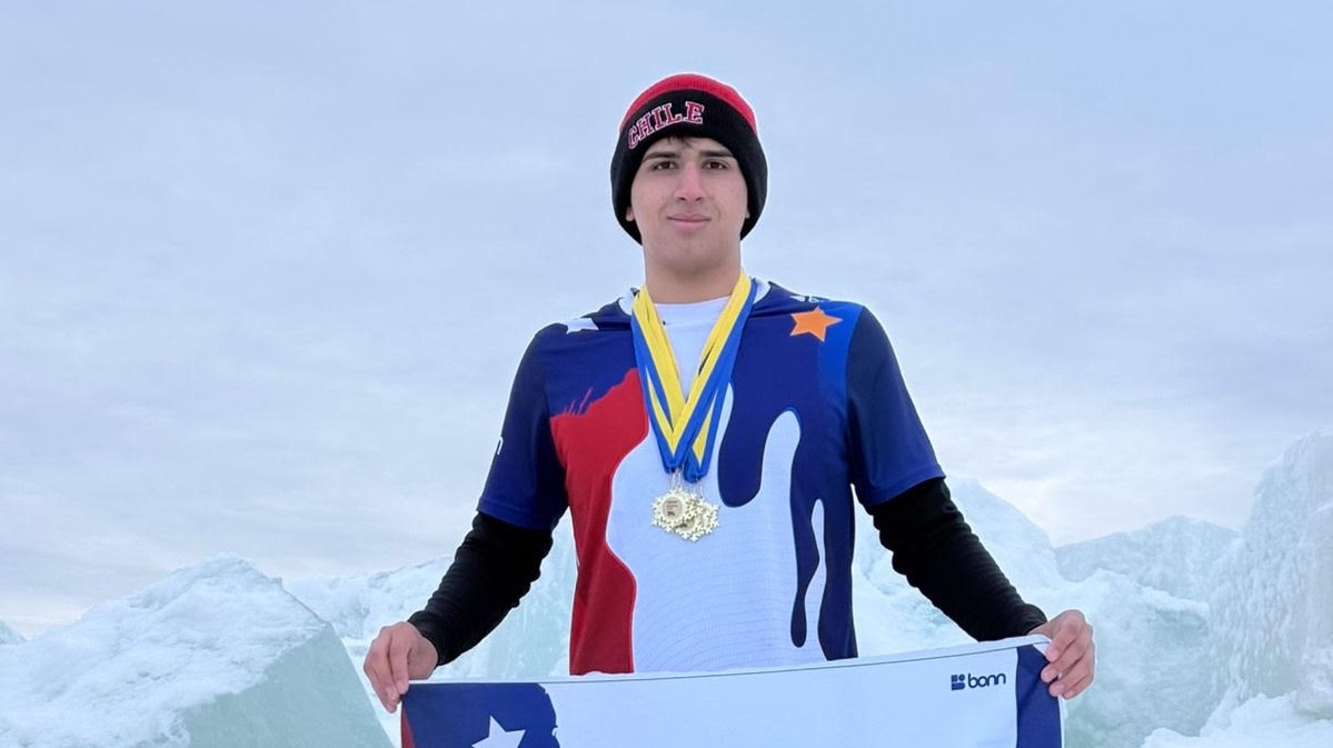 Nadador Atacameño Matías Veas conquista el hielo en Suecia y se instala como figura de Chile en la natación en aguas gélidas