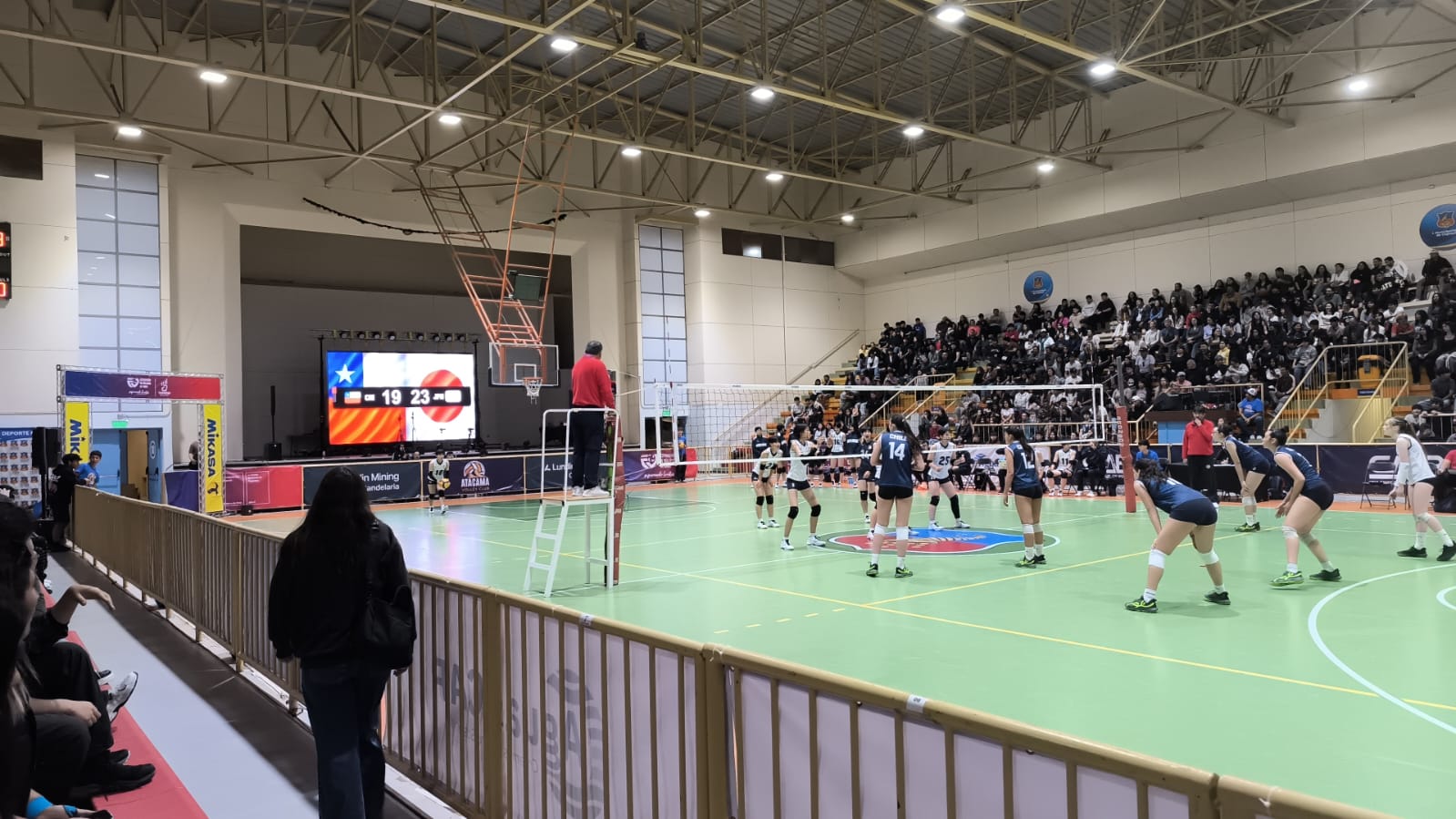 Con buen marco de público se desarrolló la primera jornada del Cuadrangular Internacional Premundial Sub-17 en Copiapó