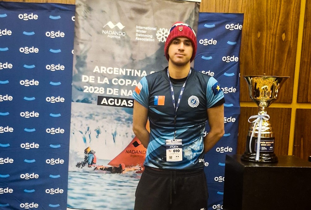 Del desierto a las aguas bajo cero: Matías Veas volverá a representar a Chile defendiendo el título en la Winter Swimming World Cup en Argentina