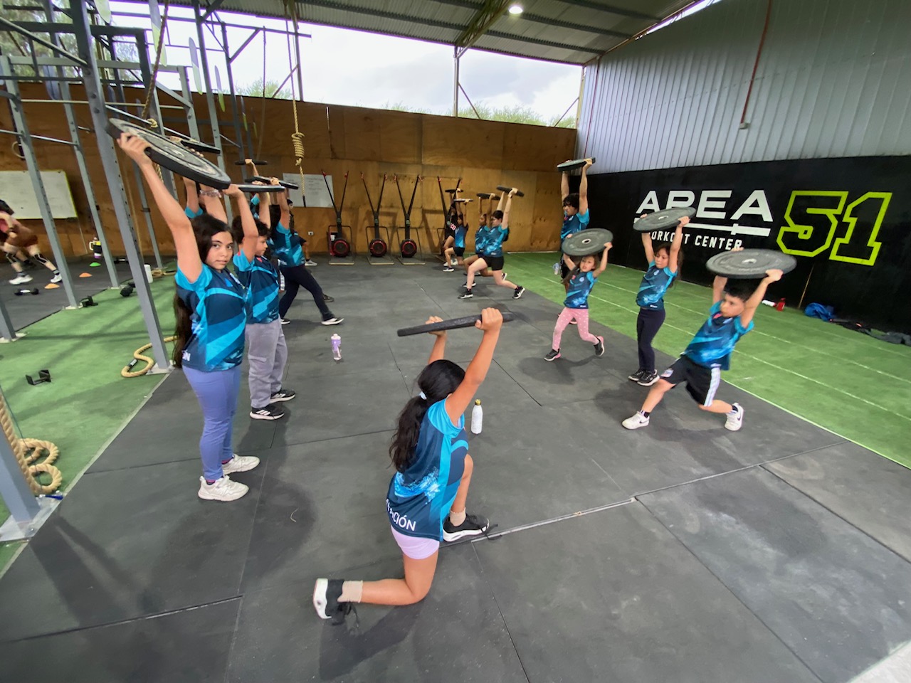 Club de Natación Oasis continúa fortaleciendo la preparación física de sus deportistas con apoyo del Gobierno Regional de Atacama