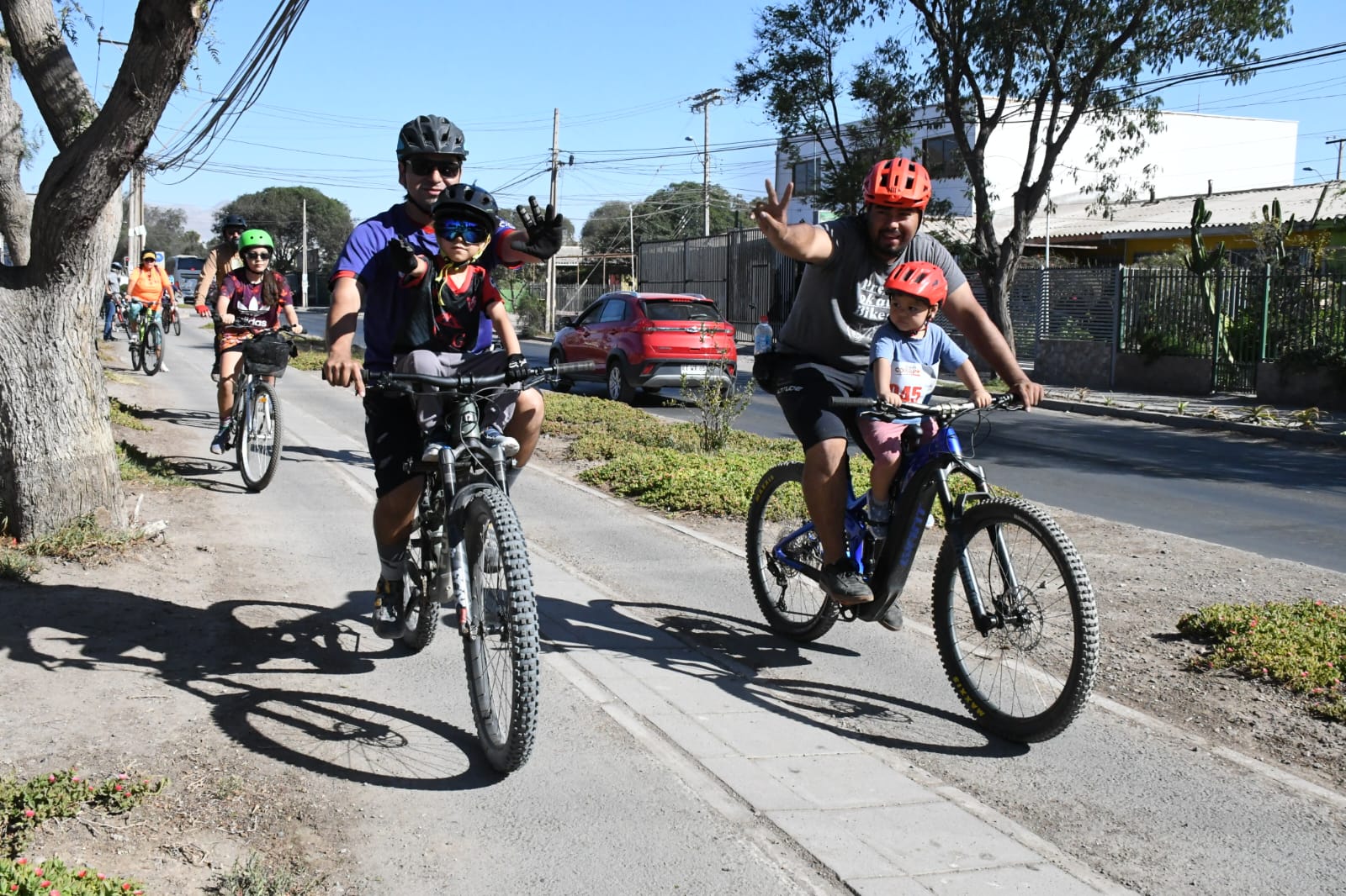 Halloween sobre ruedas: Copiapó tendrá cicletada familiar en el Parque KaukariBajada: