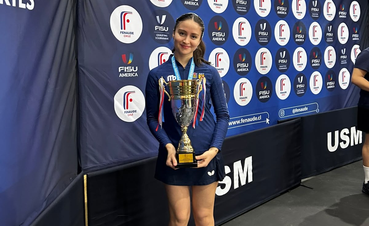 Tenimesista Atacameña Isidora Olivares representará a Chile en los Juegos Mundiales Universitarios de Verano FISU 2027